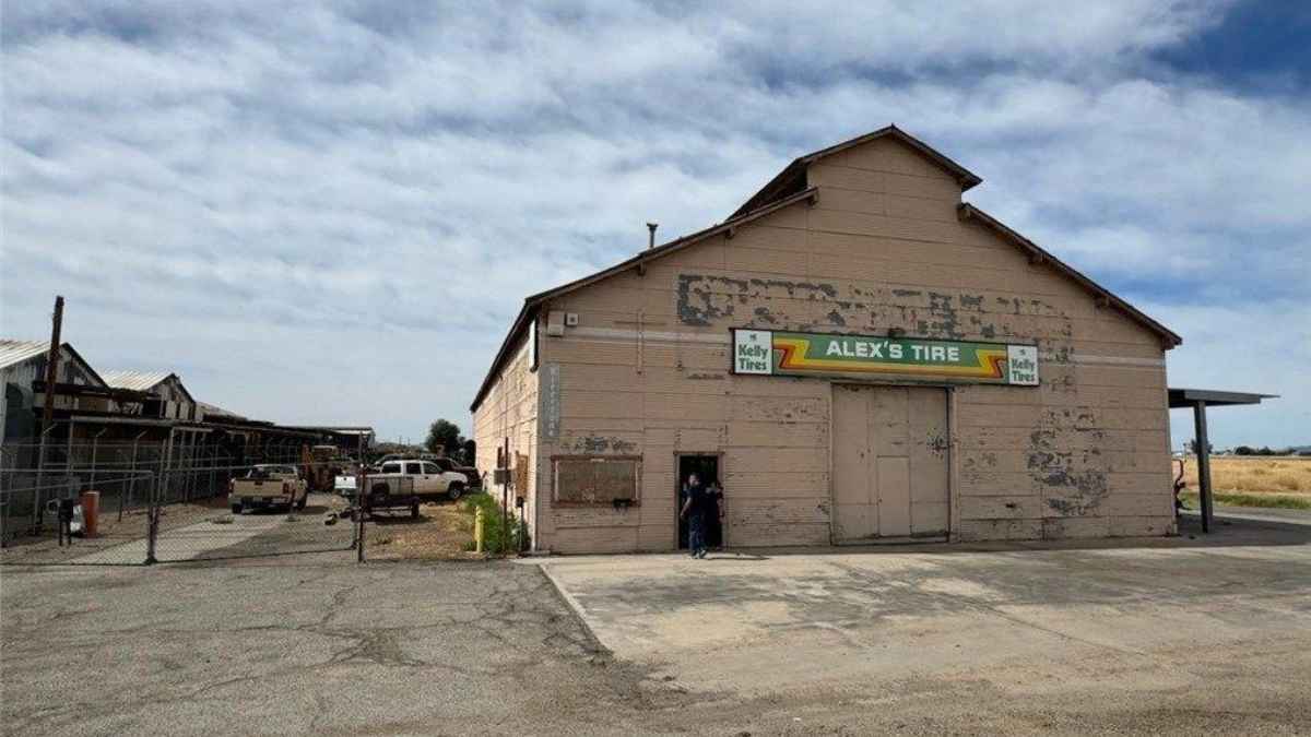 commercial land for sale in Blythe